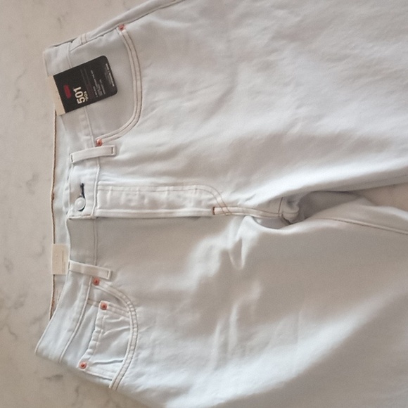 Levi's 31W x 32L jeans - Picture 4 of 9